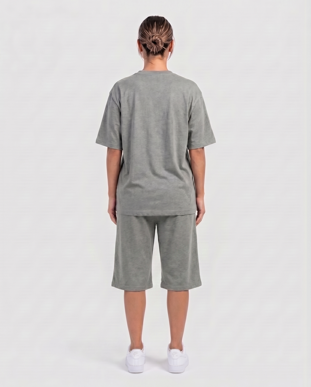 SUMMER BASICS DARK GREY SHORTS