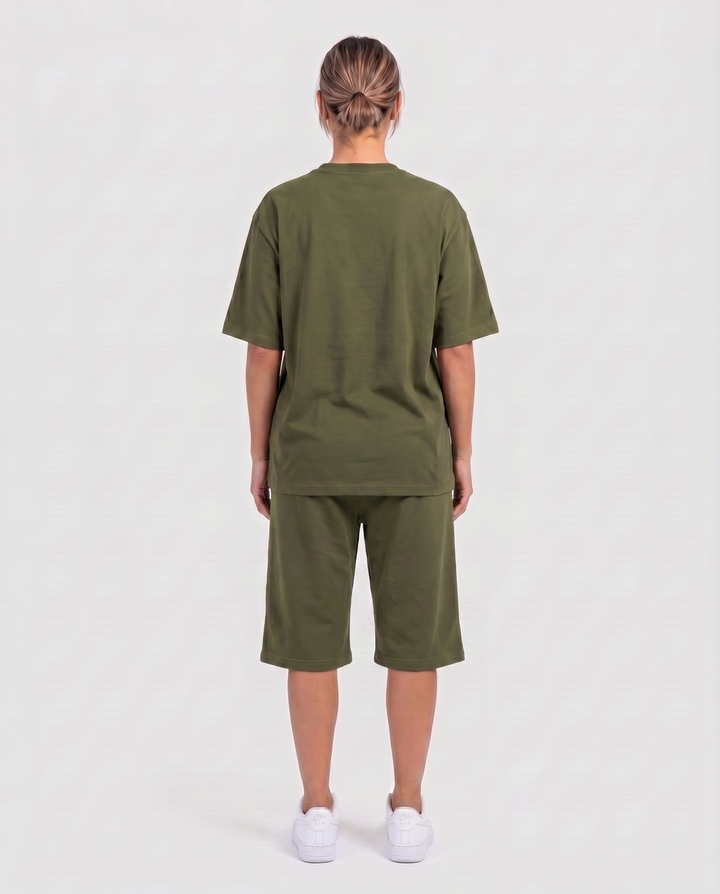 SUMMER BASICS OLIVE GREEN SHORTS