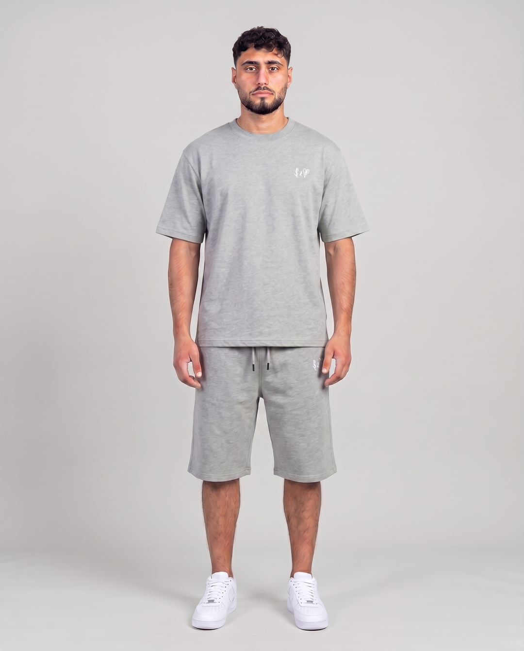 SUMMER BASICS LIGHT GREY SHORTS