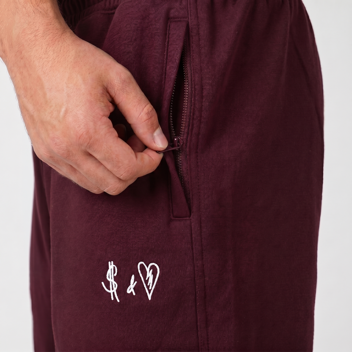 SUMMER BASICS BORDEAUX RED SHORTS