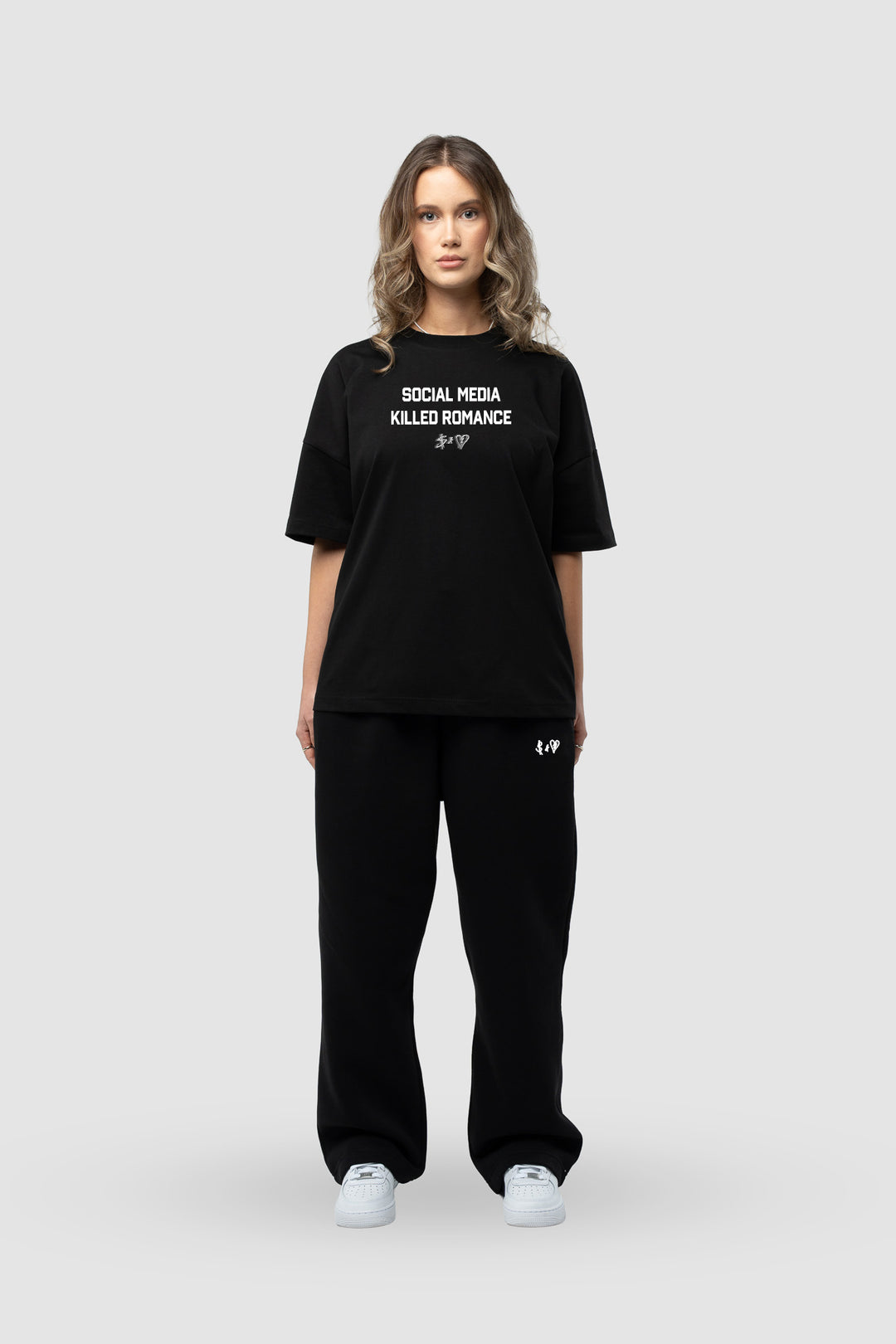 SOCIAL MEDIA KILLED ROMANCE BLACK T-SHIRT
