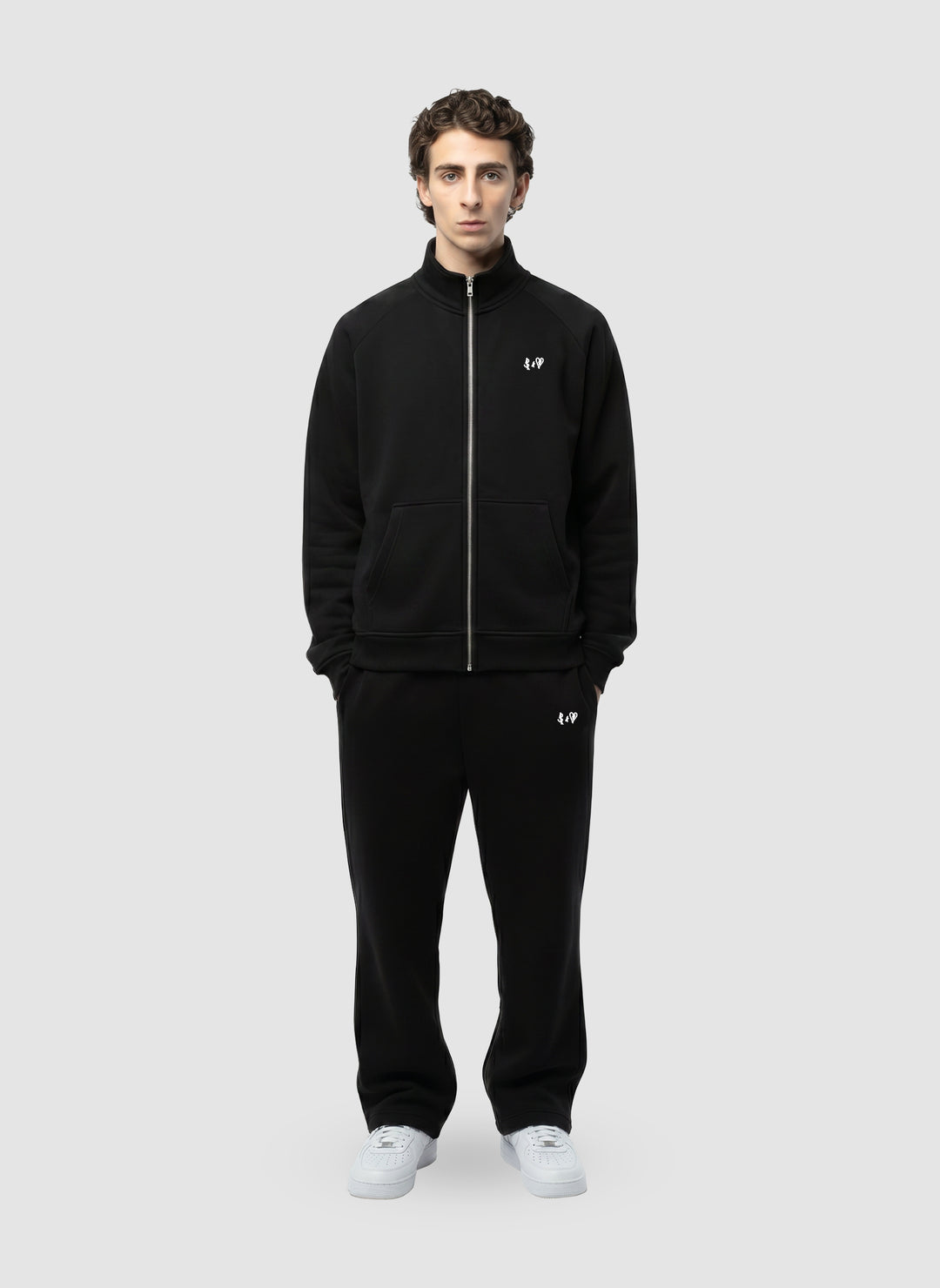 BASIC BLACK SWEAT-JACKET