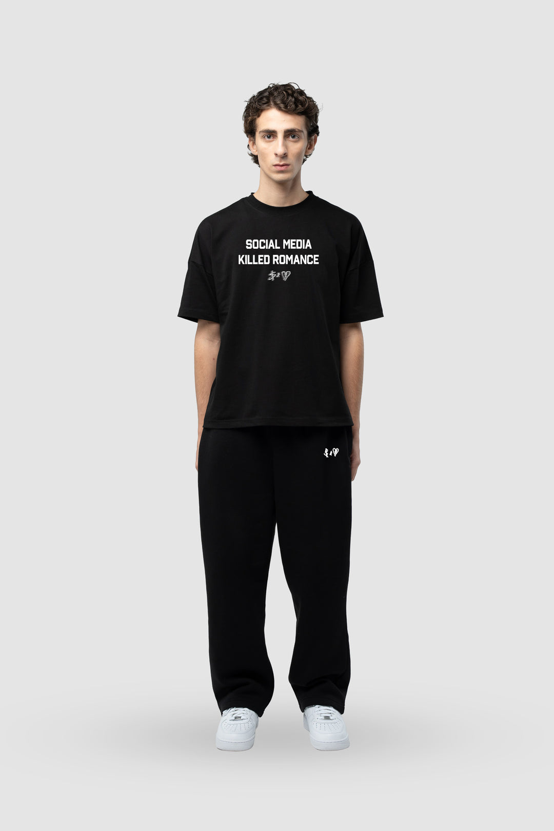 SOCIAL MEDIA KILLED ROMANCE BLACK T-SHIRT
