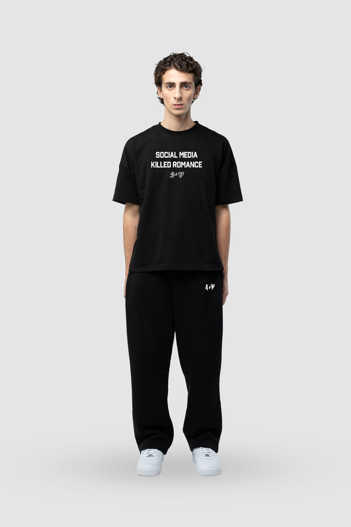 SOCIAL MEDIA KILLED ROMANCE BLACK T-SHIRT