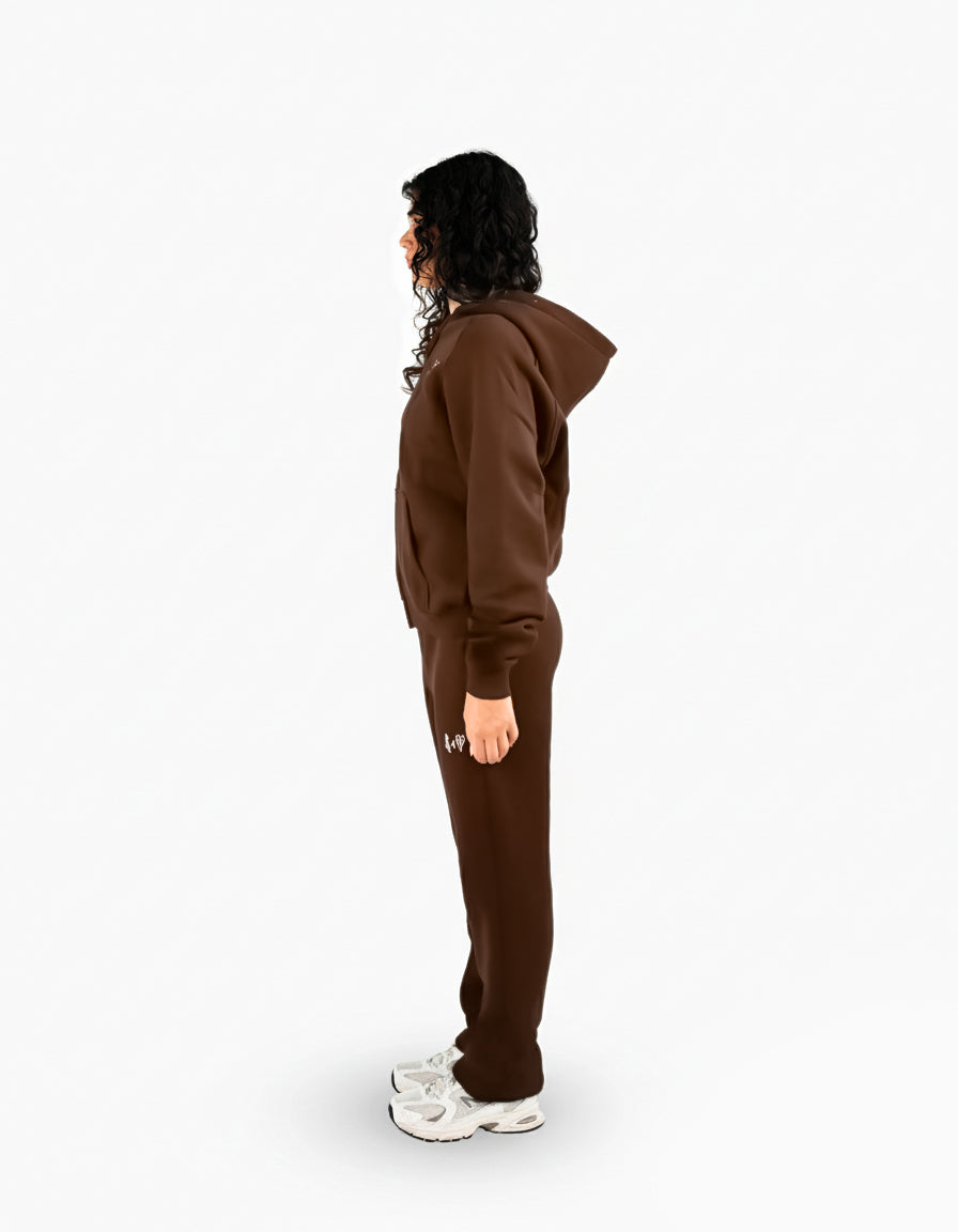 BASIC CHOCOLATE TRACKSUIT WITH HOODIE