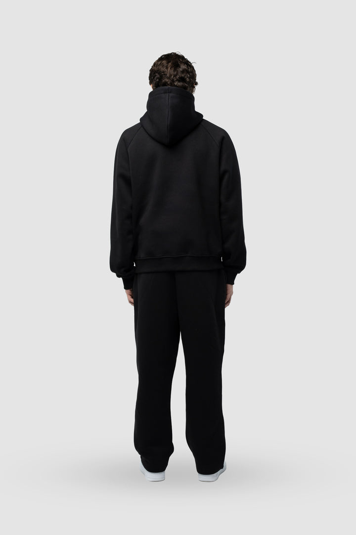 BASIC BLACK ZIP-HOODIE