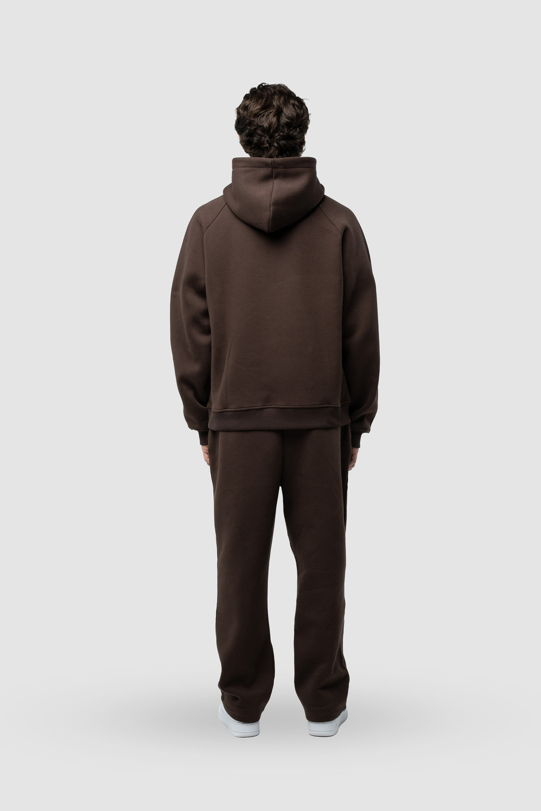 BASIC CHOCOLATE JOGGER