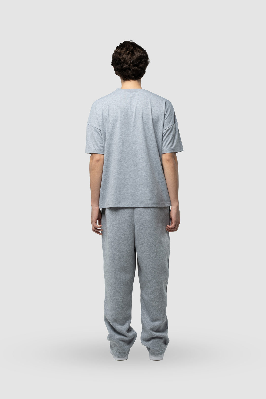 BASIC DARK GREY T-SHIRT