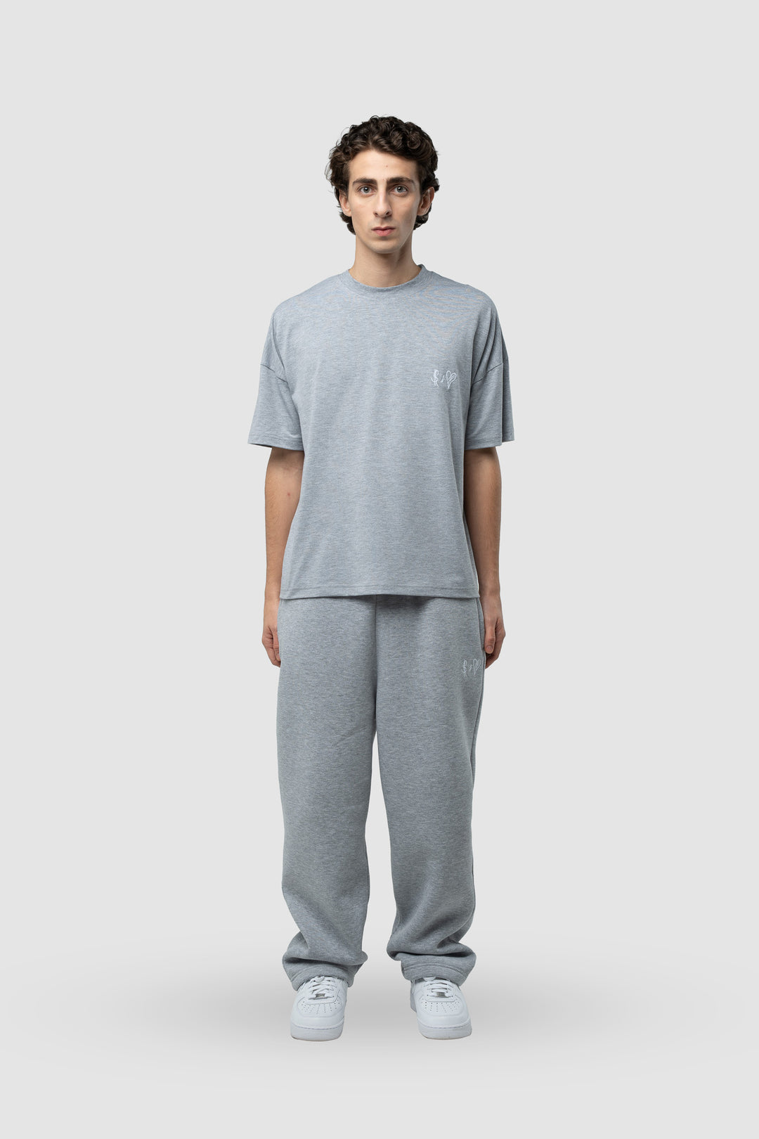 BASIC DARK GREY T-SHIRT