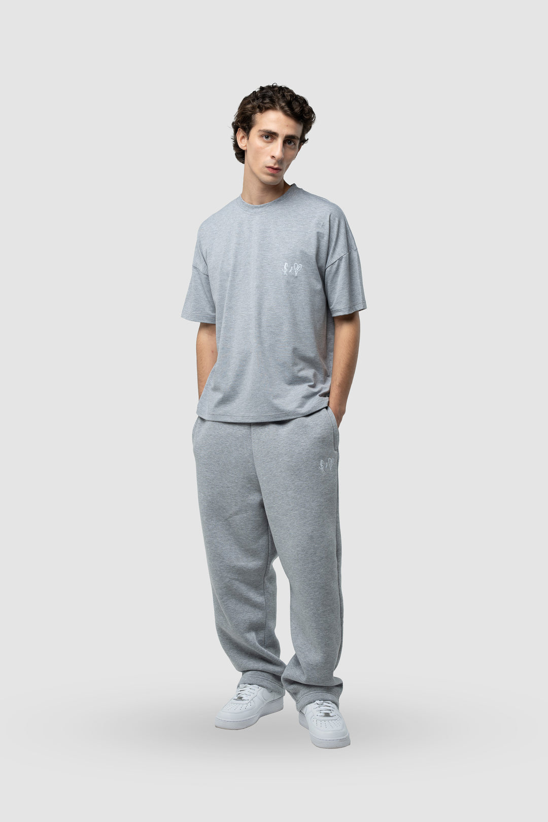 BASIC DARK GREY T-SHIRT