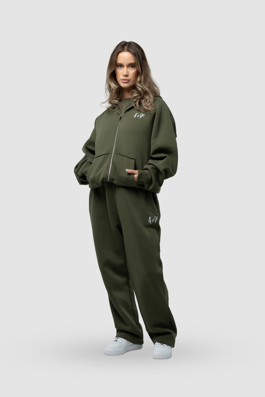 BASIC OLIVE GREEN ZIP-HOODIE