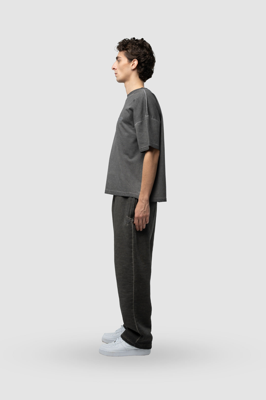 BASIC WASHED BLACK T-SHIRT