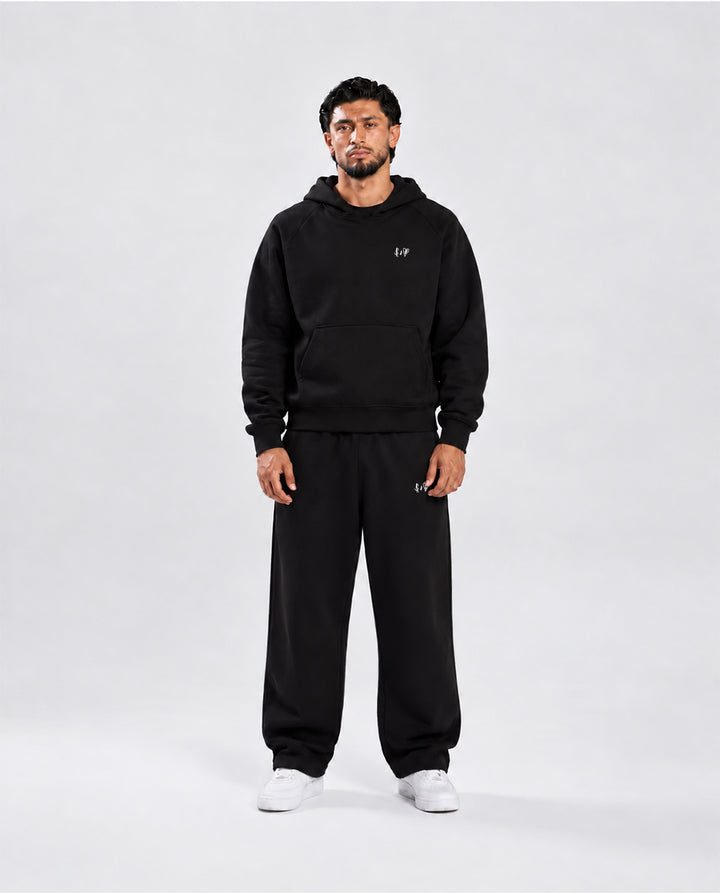 BASIC BLACK TRACKSUIT WITH HOODIE