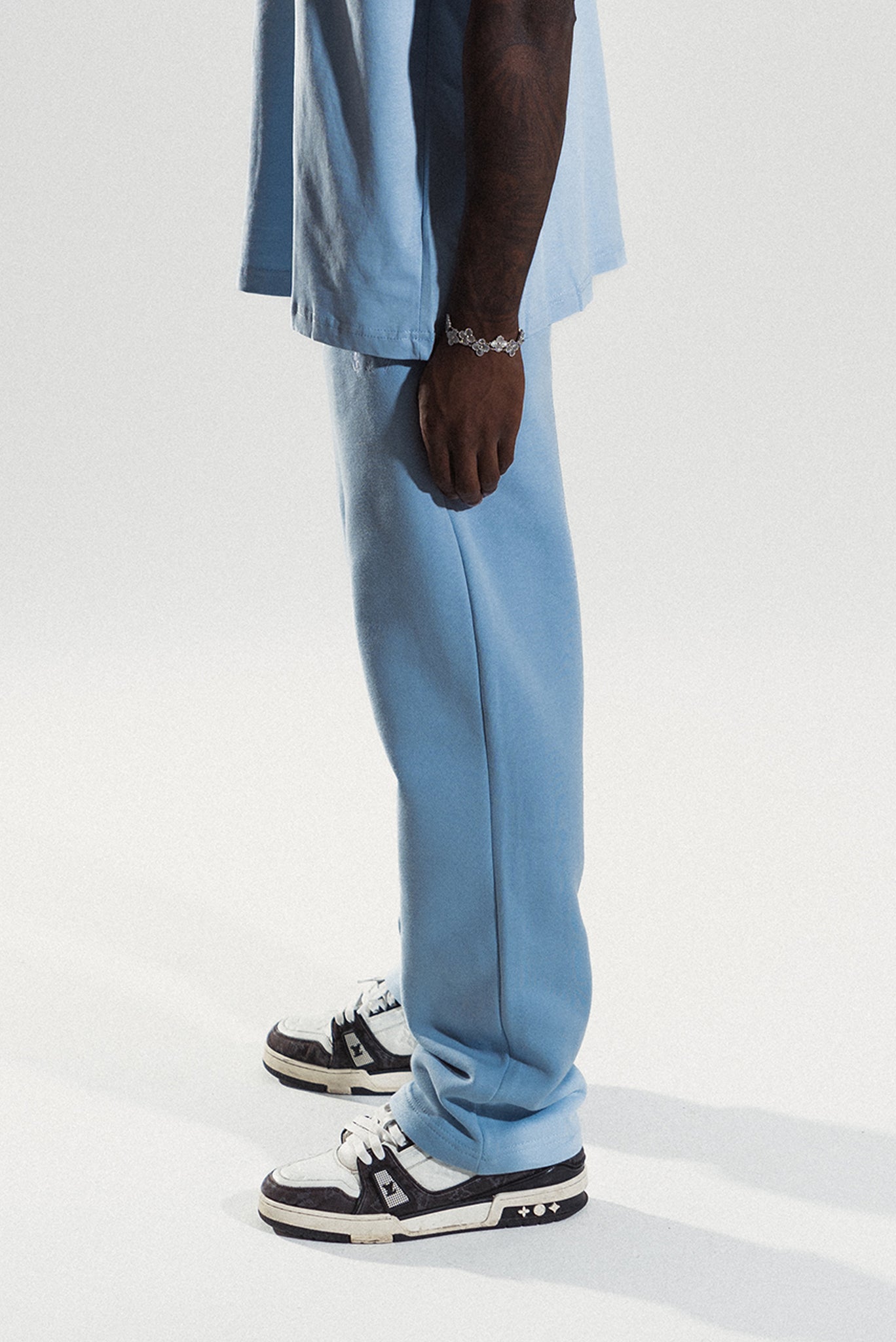 Basic Jogger Baby Blue