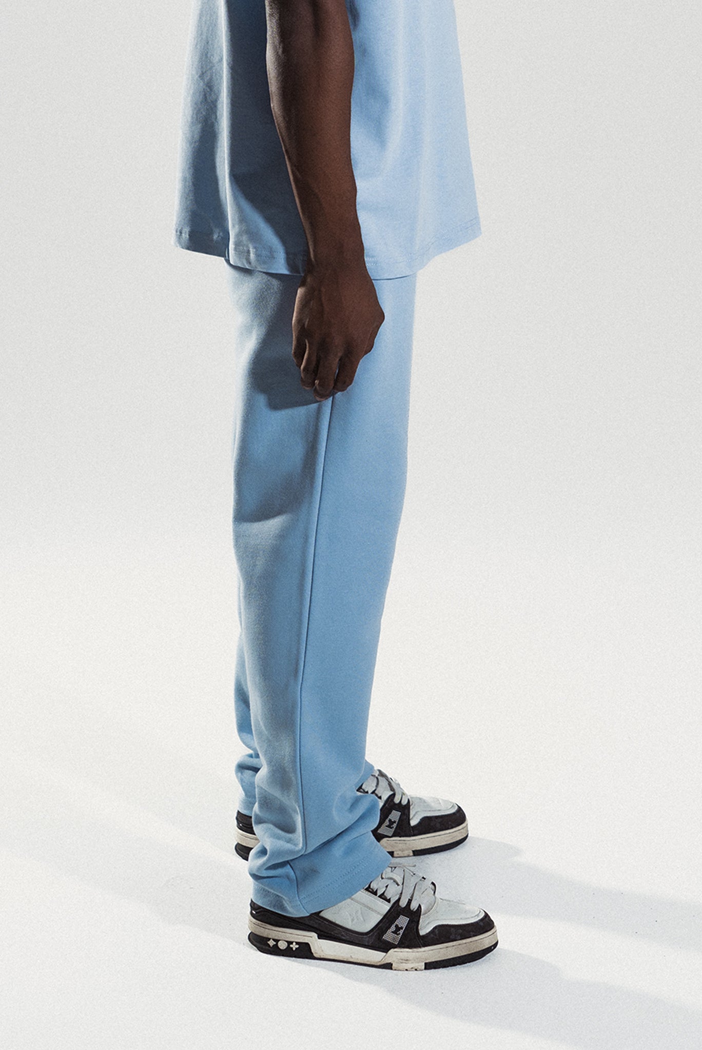 Basic Jogger Baby Blue